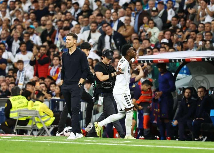 Former Barcelona ahead blasts Vinicius Jr, claiming Actual Madrid star is ‘insufferable’ Former Barcelona ahead blasts Vinicius Jr, claiming Actual Madrid star is ‘insufferable’