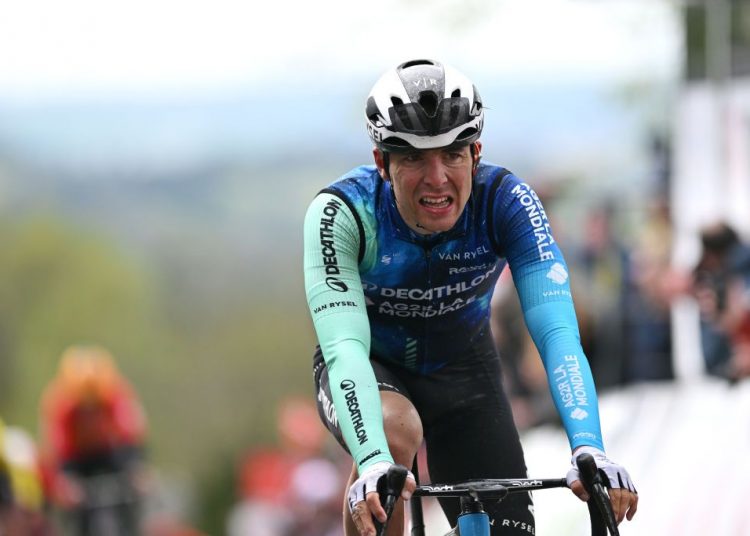 Benoît Cosnefroy completes transfer to UAE Workforce Emirates-XRG on two-year deal