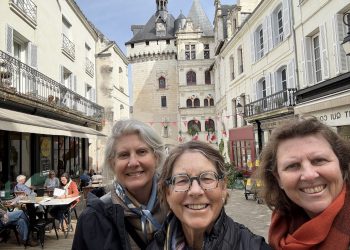 Loire Valley Day 5: Loche, a Royal Historic Metropolis, and a Wednesday Market