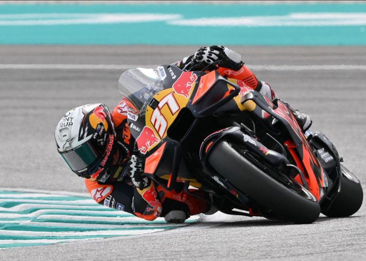 Acosta fronts shock Sepang pecking order as huge hitters face Q1 Acosta fronts shock Sepang pecking order as huge hitters face Q1